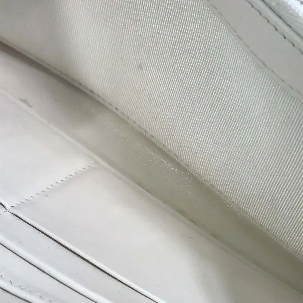 CHANEL White Wallet